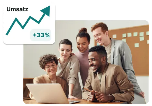 Team betrachtet Goody Dashboard mit steigenden Nutzerzahlen